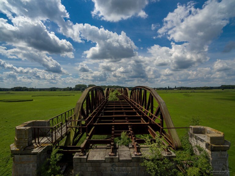 Alte Eisenbahnbrücke in Dömitz an der Elbe