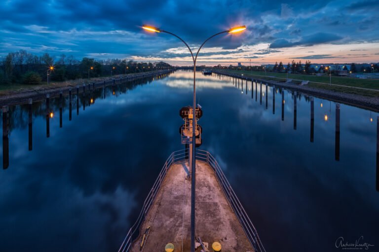 Schleusenkanal in Geesthacht/Hamburg