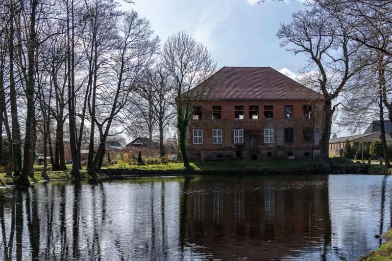 Schloss Goldenbow